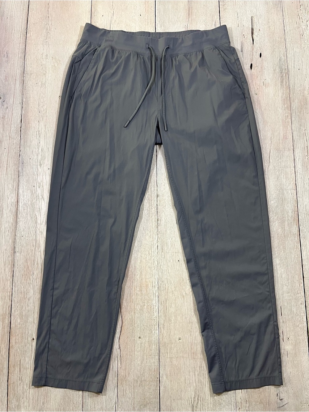 Lululemon Men’s Great Wall Pants Anchor Gray Size XL